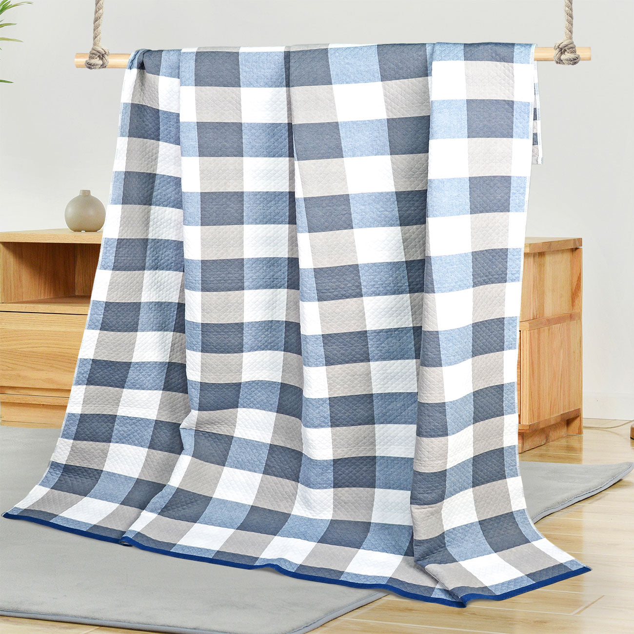 Cleanbear Throw Blanket, Gingham Cotton Throw for Couch Chair Recliner Hammock or Patio Furniture (60 x 78 Inches)